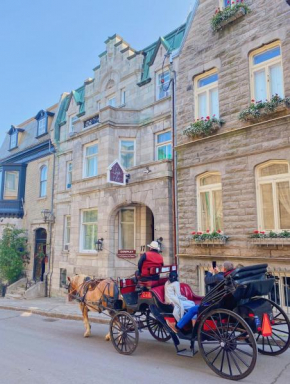 Le Chateau de Pierre Quebec